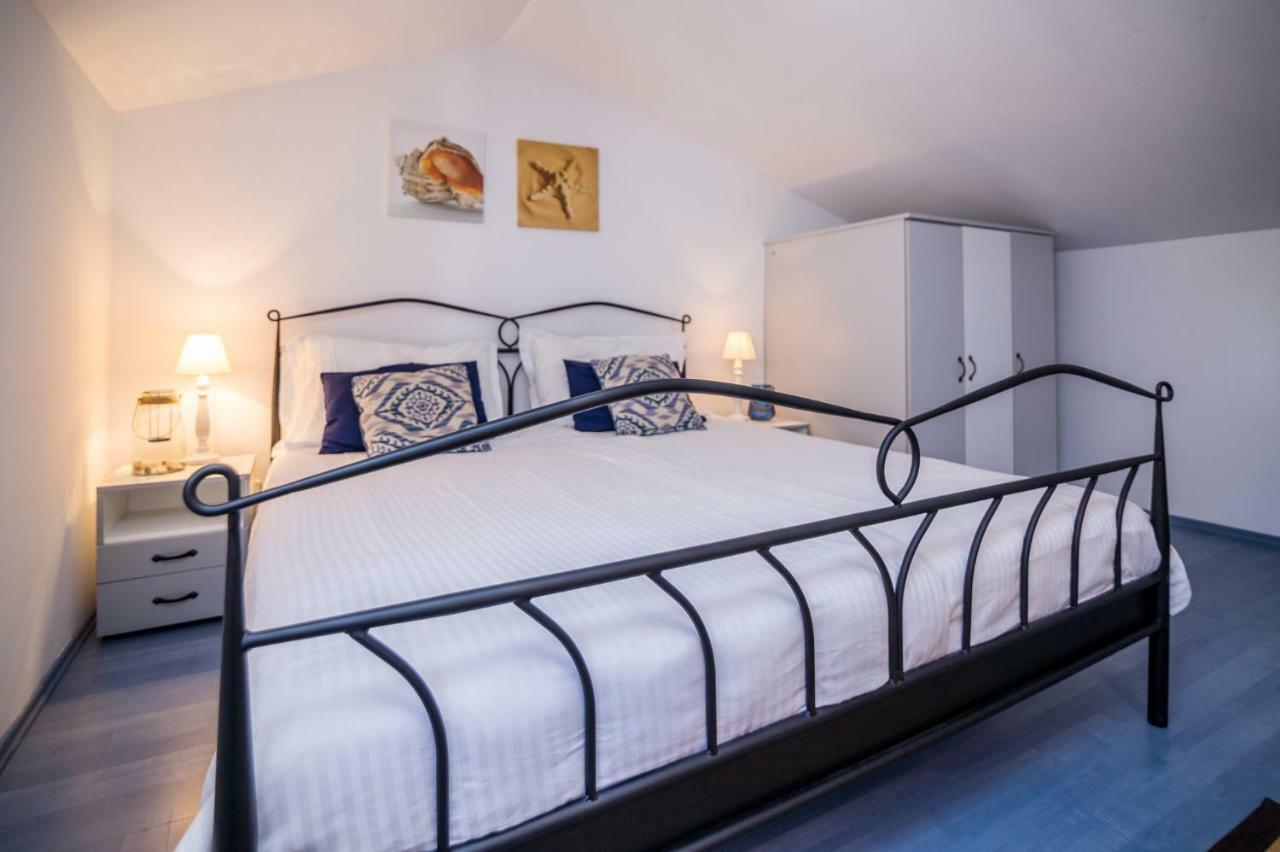 Apartments Terra Biograd Na Moru Zewnętrze zdjęcie